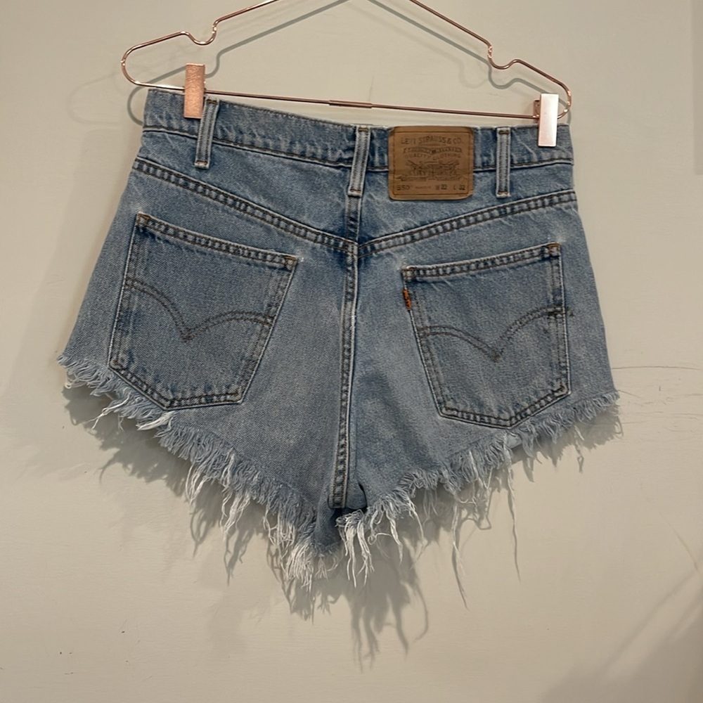 Vintage Levi’s Orange Tab Jean Cut-off shorts - Picture 11 of 16